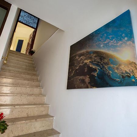 Sara Guest House Таормина Экстерьер фото