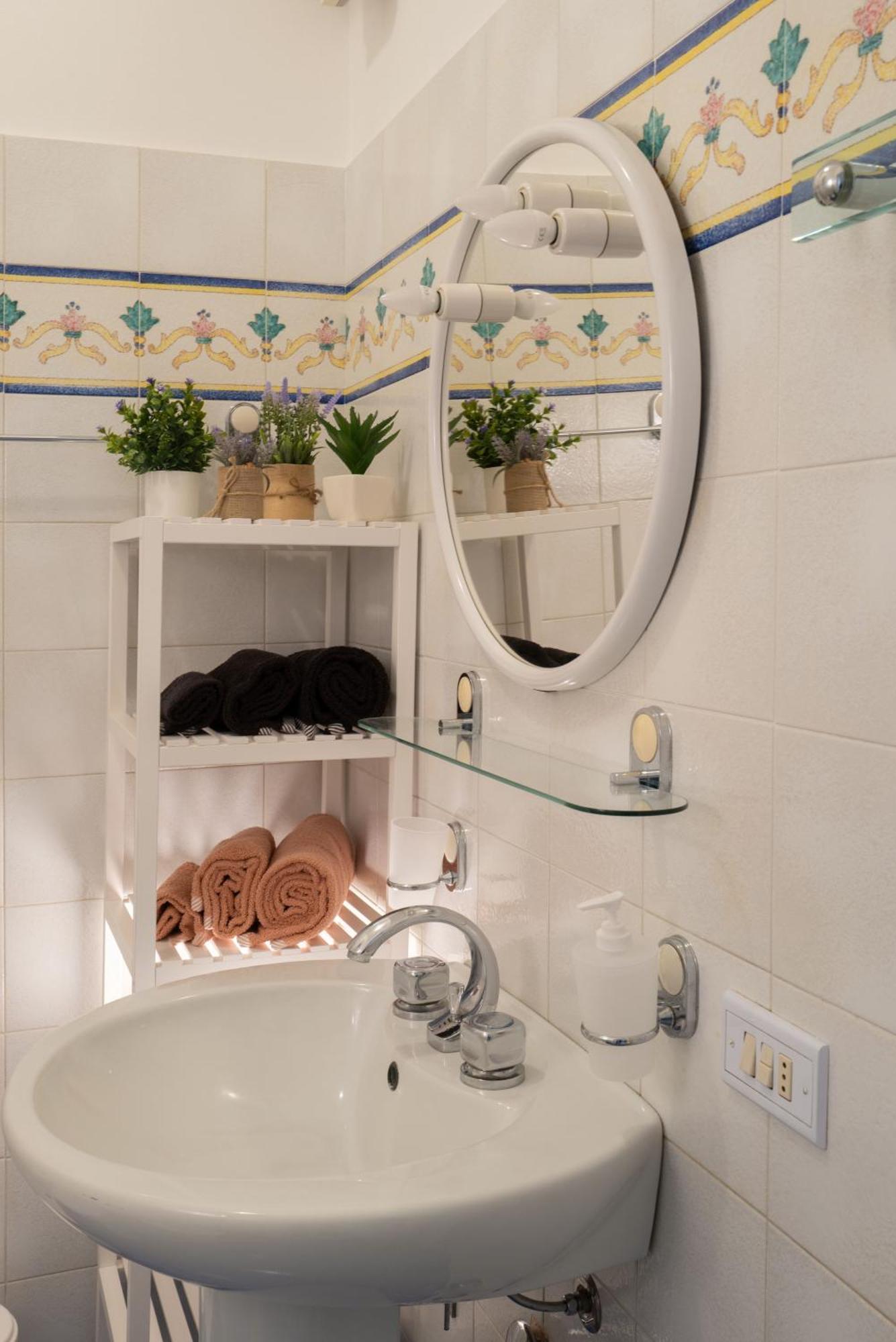Sara Guest House Таормина Экстерьер фото